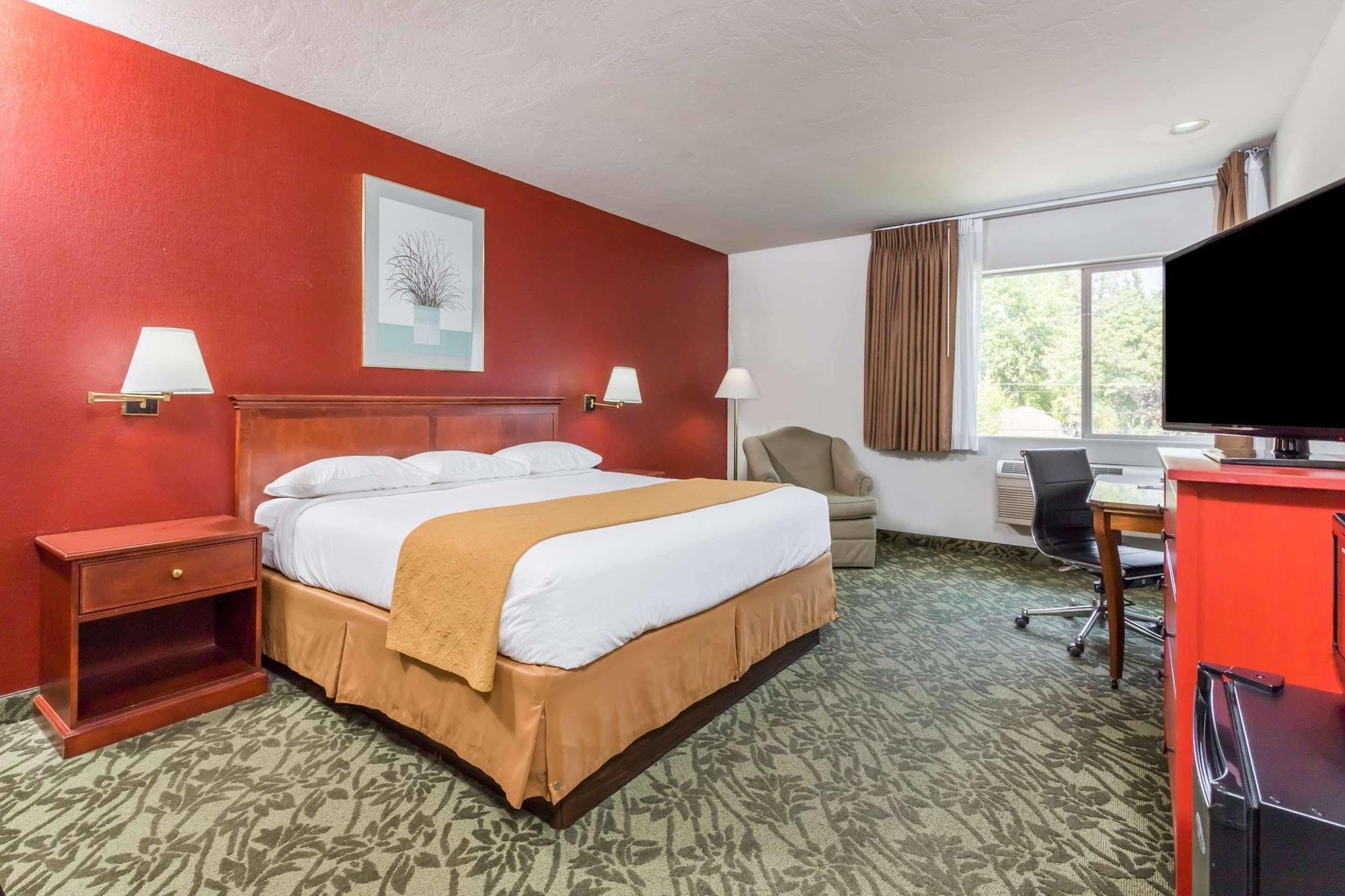 Days Inn By Wyndham Eugene Downtown/University المظهر الخارجي الصورة